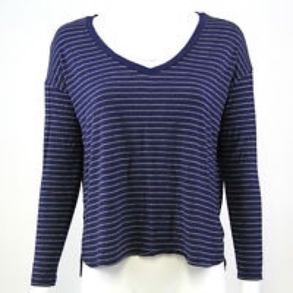 American Eagle Outfitters Tops - ❌3/$25❌AEO Soft & Sexy T-Shirt